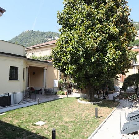 Magnolia Lake Como City Center Free Parking Bagian luar foto