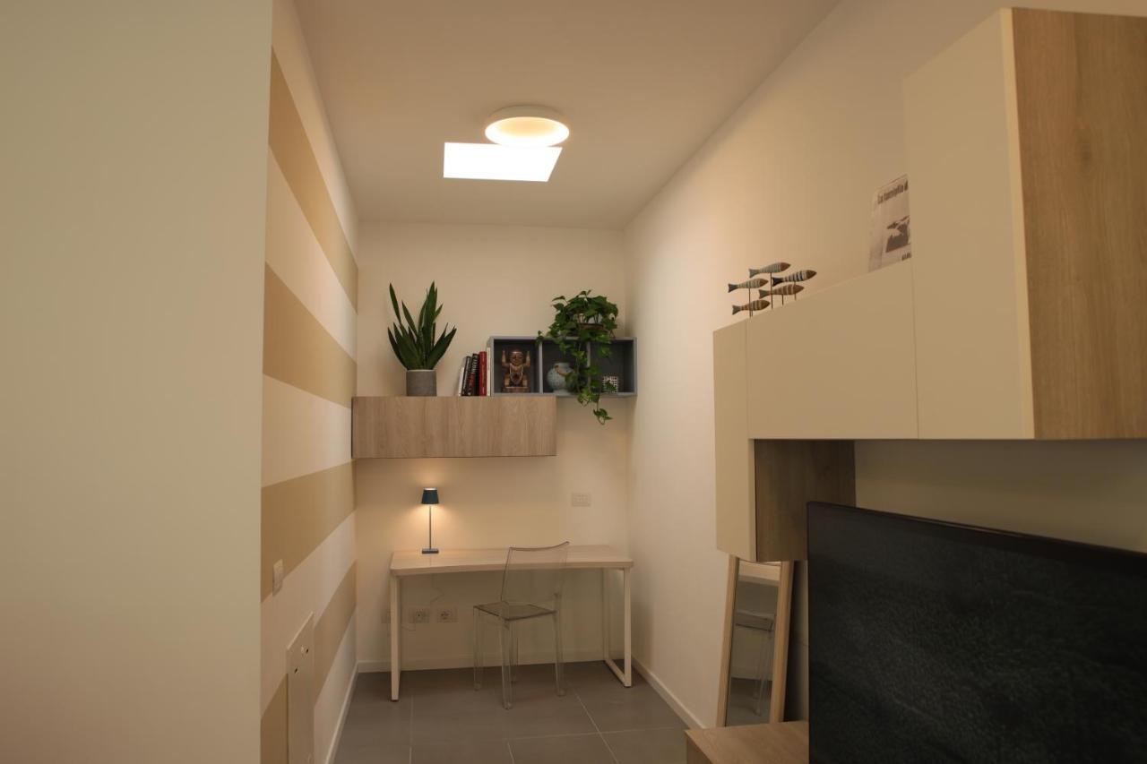 Magnolia Lake Como City Center Free Parking Bagian luar foto