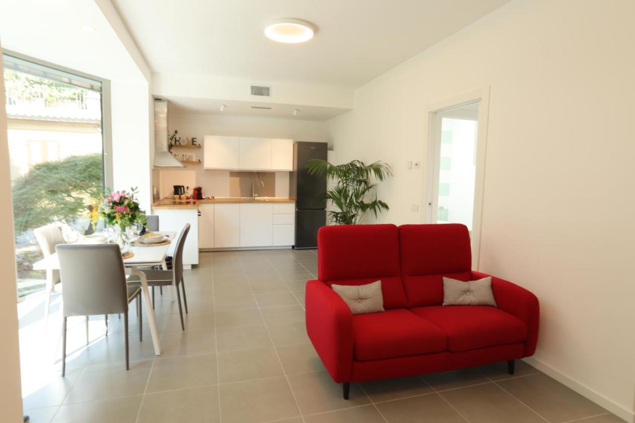 Magnolia Lake Como City Center Free Parking Bagian luar foto